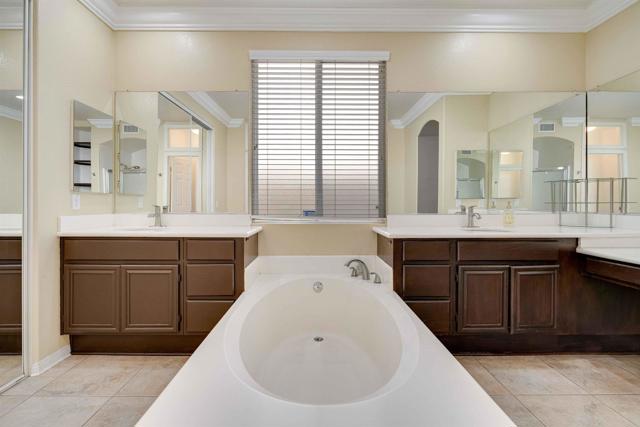 Detail Gallery Image 29 of 46 For 45878 Corte Orizaba, Temecula,  CA 92592 - 5 Beds | 2/1 Baths