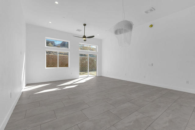 66778 Casa Grande Drive, Desert Hot Springs CA: https://media.crmls.org/mediaz/150cd483-944b-40f4-b925-cbf1492ce597.jpg