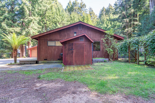Detail Gallery Image 34 of 44 For 12141 Pinewood Rd, Mendocino,  CA 95460 - 3 Beds | 2 Baths