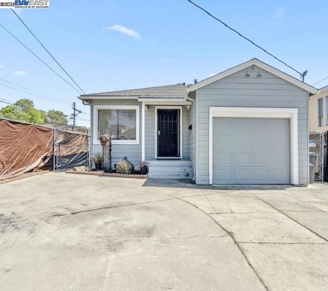 Details for 3770 39th Ave, Oakland, CA 94619