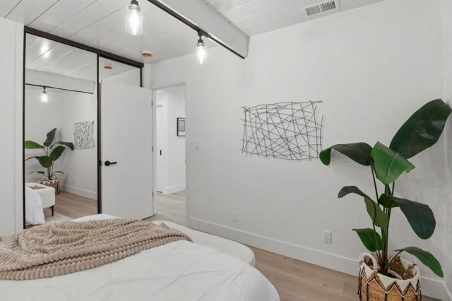 2275 Allegheny Way, San Mateo CA: https://media.crmls.org/mediaz/150d37bf-f873-47cb-ad62-122fe8ef9c64.jpg