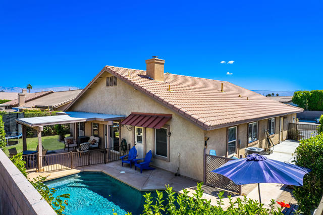 45315 Coldbrook Lane, La Quinta CA: https://media.crmls.org/mediaz/150d58ec-ff2d-4e82-9f9c-0be9cf3678b2.jpg