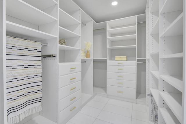 998 Governors Bay Drive, Redwood City CA: https://media.crmls.org/mediaz/150e5024-1002-4f77-8e8a-8d2ff69a5c07.jpg