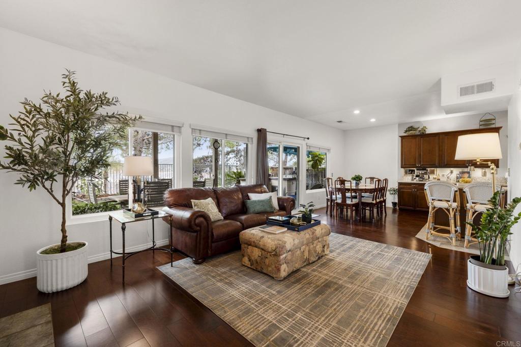 730 Foxhall Court - photo 3