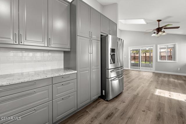 842 Catlin Street, Simi Valley CA: https://media.crmls.org/mediaz/150eac8d-d639-428a-9781-4a1dd29abbac.jpg