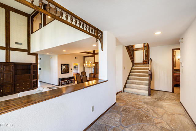 4260 Par Five Drive, Thousand Oaks, CA, 91362 4260 Par Five Drive, Thousand Oaks, CA, 91362