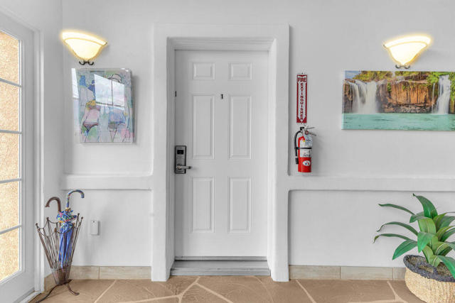 12622 Miracle Hill Road, Desert Hot Springs CA: https://media.crmls.org/mediaz/150ed7ea-a27d-466c-a788-671c736cc0b5.jpg