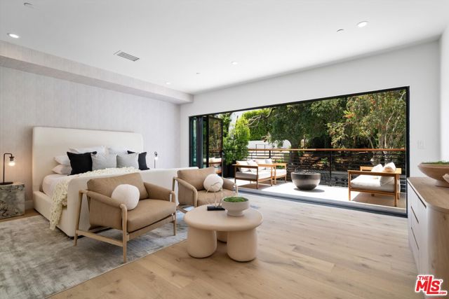 101 Greenfield Avenue, Los Angeles CA: https://media.crmls.org/mediaz/150eded6-b396-45a0-89c4-b5b5c2959084.jpg