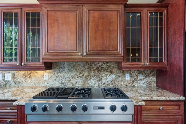 35010 Vista Del Ladero, Rancho Mirage CA: https://media.crmls.org/mediaz/150f0b21-5568-47f6-a4b9-362e6fe4ec66.jpg