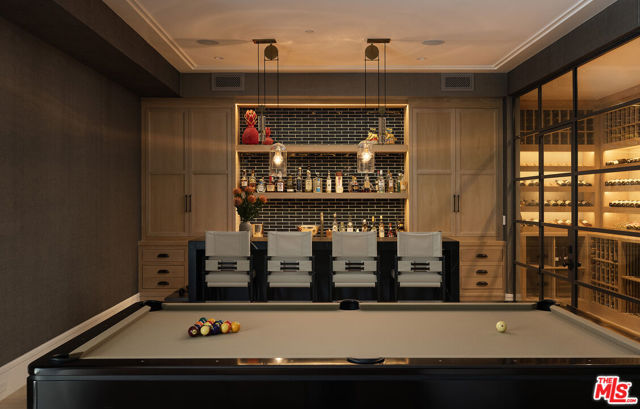 1628 Georgina Avenue, Santa Monica CA: https://media.crmls.org/mediaz/150f291e-cb98-42a0-8d68-e81017945f2e.jpg