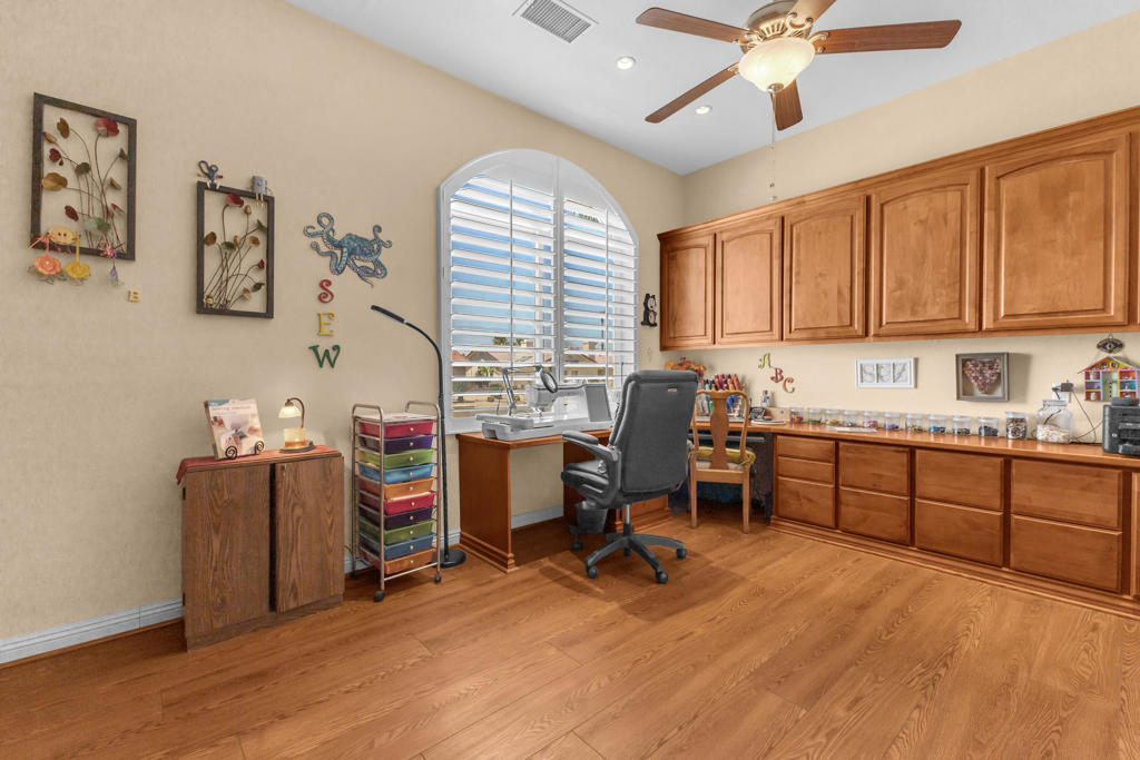 MLS #219132495PS img 24