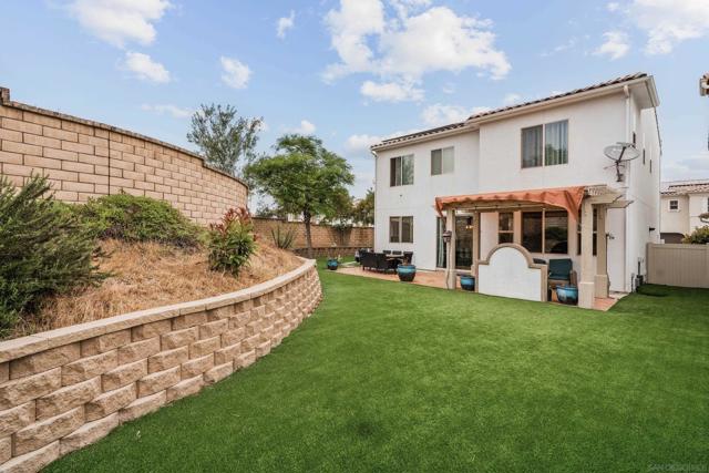 5031 Ballast Lane, San Diego CA: https://media.crmls.org/mediaz/151018fb-6e2a-4cad-afb2-70661e7da528.jpg