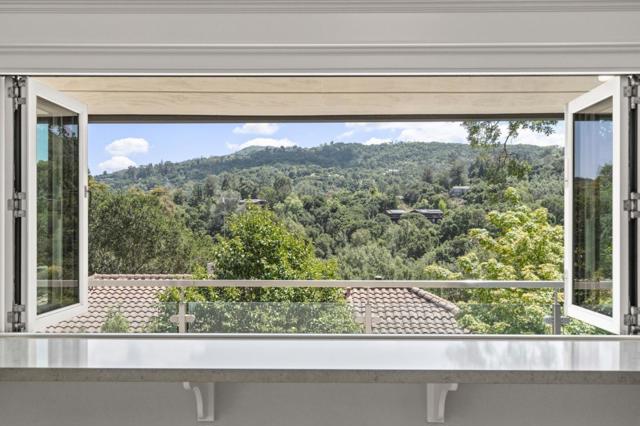 145 Central Avenue Avenue, Los Gatos CA: https://media.crmls.org/mediaz/1510320b-fd07-419e-b027-f36e29676bc6.jpg