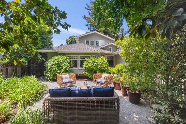 227 Santa Margarita Avenue, Menlo Park CA: https://media.crmls.org/mediaz/1510a2bb-7739-4a6b-b535-ebdf1ff5123c.jpg