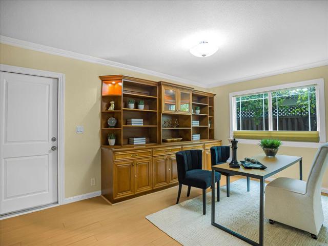 651 Starbush Drive, Sunnyvale CA: https://media.crmls.org/mediaz/15127976-e3c9-4b14-8c97-77269b8eac8c.jpg