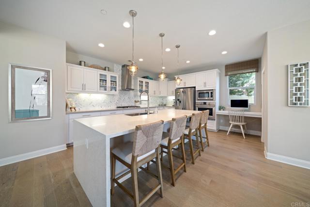 35788 Bay Morgan Lane, Fallbrook CA: https://media.crmls.org/mediaz/1512c8b5-95b9-474a-bd50-195fa585231e.jpg