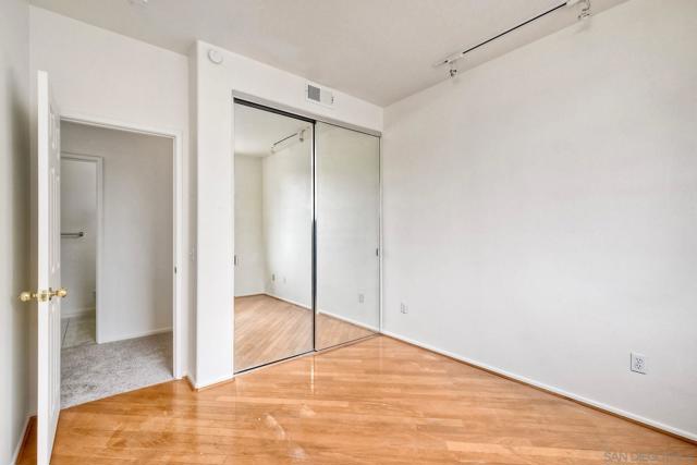 9633 West Canyon Terrace, San Diego CA: https://media.crmls.org/mediaz/15138061-8e22-4f42-a930-587865fb478b.jpg
