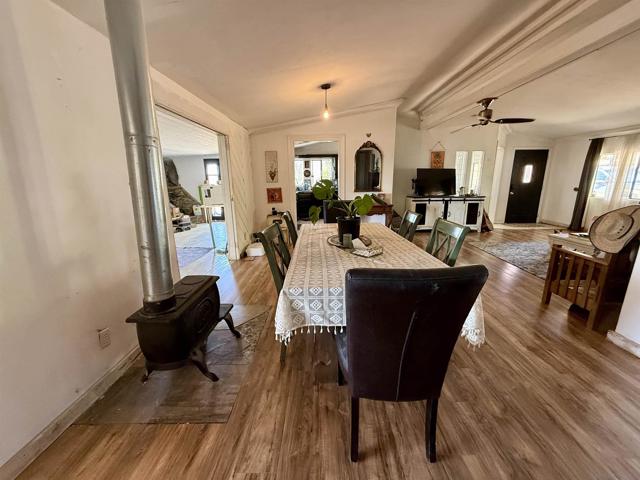 Image 11 of 51 For 25675 Potrero Park Dr