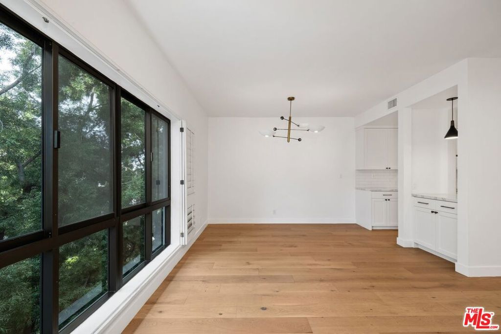 MLS #25495019 image #15