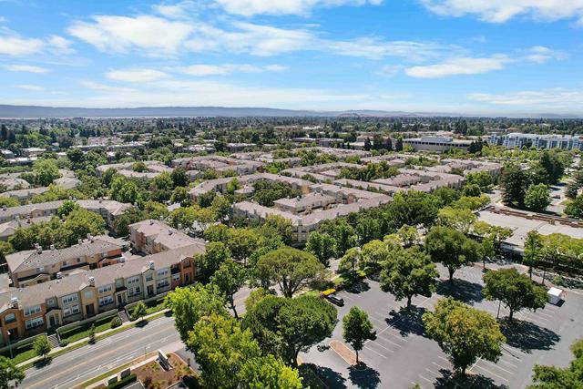 3454 Dayton, Fremont CA: https://media.crmls.org/mediaz/15176bfc-47af-4151-86b5-66a8d6a473cf.jpg