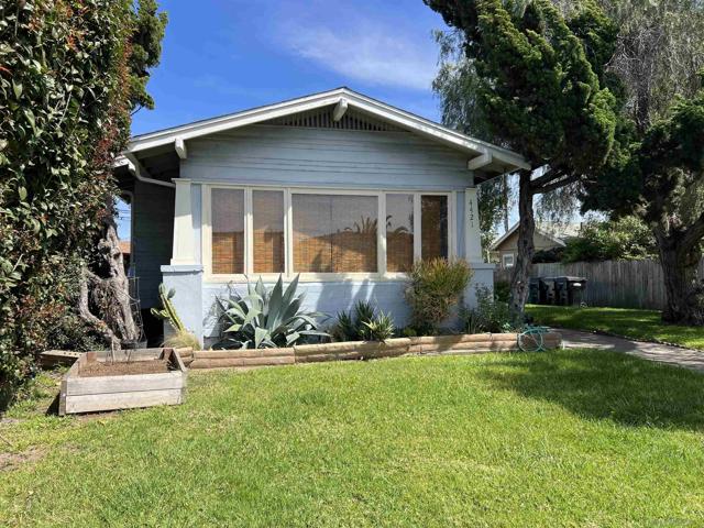 4419 23 Mississippi, San Diego CA: https://media.crmls.org/mediaz/1517753a-e6e8-4747-a0a0-77387573a542.jpg