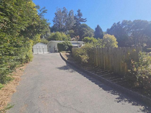 16530 Charles Schell Lane, Royal Oaks CA: https://media.crmls.org/mediaz/1518c977-b71b-4eee-94f2-525bb3893da1.jpg