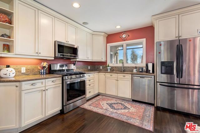 5841 Tellefson Road photo 17