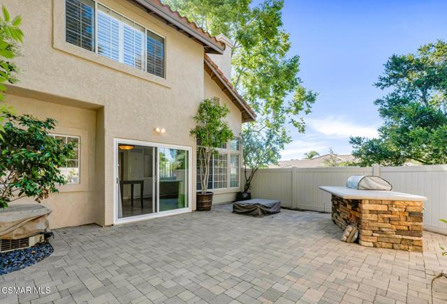 180 Windrose Drive, Newbury Park CA: https://media.crmls.org/mediaz/151decdc-df3e-45b4-95dd-2307ef3c2659.jpg