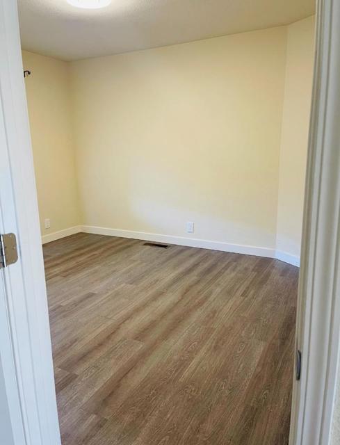 2101 Darnis Circle, Morgan Hill CA: https://media.crmls.org/mediaz/151eeb1f-9816-4659-a607-16f18d0b62b9.jpg