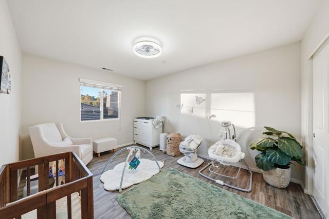 2923 Oro Blanco Cir, Escondido CA: https://media.crmls.org/mediaz/151fb381-1102-4baf-9767-ce9e59d5b230.jpg