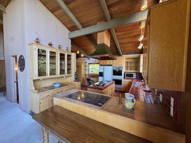 45 Ranch Road, Woodside CA: https://media.crmls.org/mediaz/1520fd8d-894a-49a3-a500-6fe8a554fbdb.jpg
