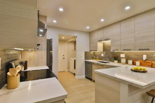 284 Rosewood Court, Hayward CA: https://media.crmls.org/mediaz/152328dd-9616-424a-8b58-a17e36c8db04.jpg