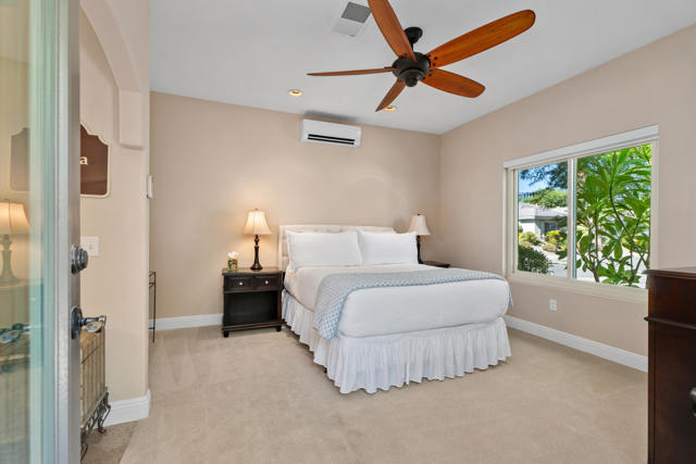 58 Sutton Place E, Palm Desert, CA 92211