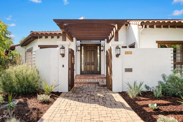 1533 Rancho Avenue, Glendale CA: https://media.crmls.org/mediaz/1524aefa-6017-48b6-92a5-d473cac56eb8.jpg