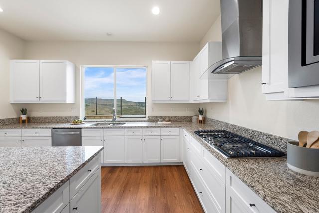 1228 Spivey Rd, Chula Vista CA: https://media.crmls.org/mediaz/1524d55e-f80e-448d-b4fc-6fc44c3fcd68.jpg