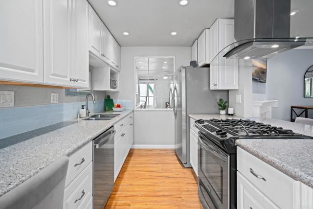 Detail Gallery Image 14 of 39 For 3744 Grim Ave #1,  –,  CA 92104 - 1 Beds | 1 Baths