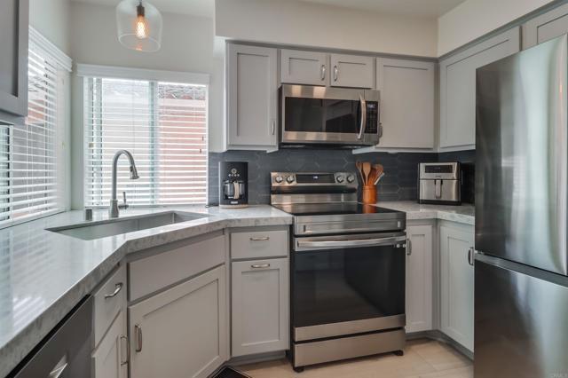 Detail Gallery Image 19 of 54 For 18752 Caminito Cantilena #176,  Rancho Bernardo (San Diego),  CA 92128 - 1 Beds | 1 Baths