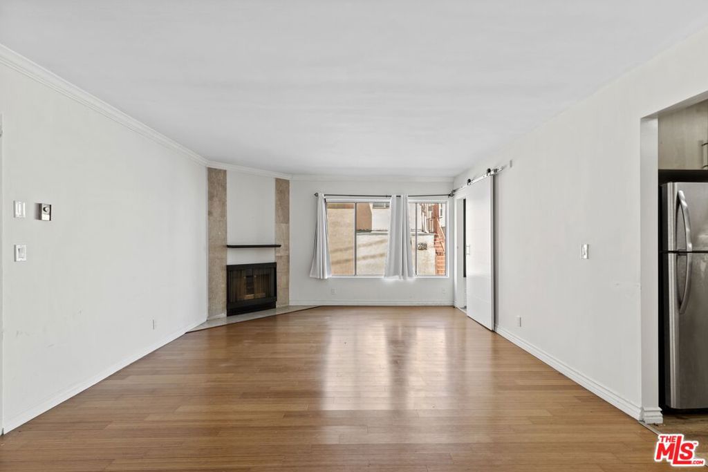 1033 6TH Street #105