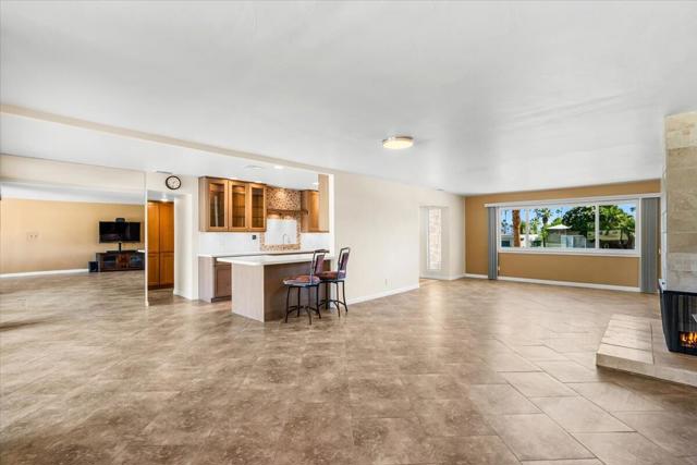 46205 Burroweed Lane, Palm Desert, CA 92260