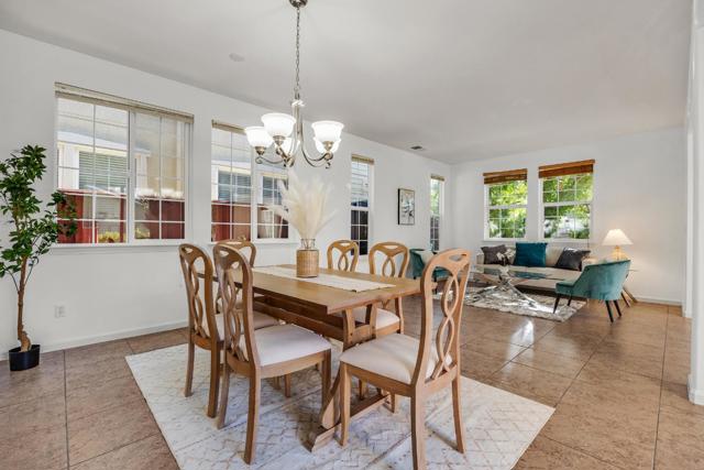 134 N Menlo Park Street, Mountain House CA: https://media.crmls.org/mediaz/15284312-ad44-463f-9cfc-2e30286a3869.jpg