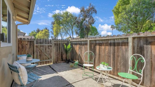 2582 Tosca Way, San Jose CA: https://media.crmls.org/mediaz/1528c22e-aca5-458e-bf60-1cb3c2d05a4b.jpg
