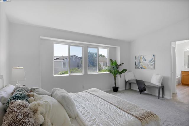 Image 25 of 58 For 552 Stonehaven Ct