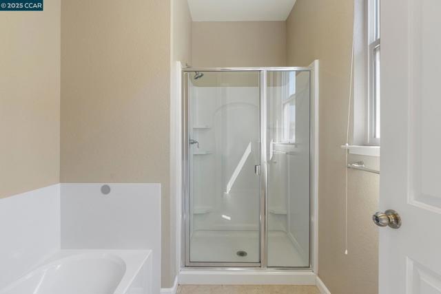 2436 Sienna Drive, Pittsburg CA: https://media.crmls.org/mediaz/152b9684-19f3-47d0-818c-0e65b24ac1d5.jpg