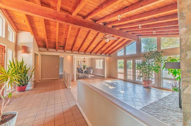 20210 Wilder Court, Salinas CA: https://media.crmls.org/mediaz/152cac22-0e20-455f-8810-d7312a0ba17a.jpg