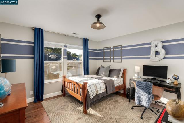 108 Shadewell Dr, Danville CA: https://media.crmls.org/mediaz/152da7c8-a3db-4bec-9c9b-bf87405705c9.jpg