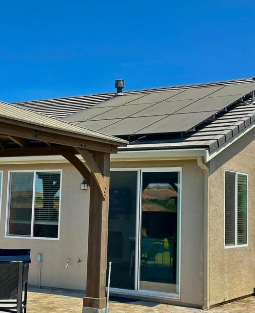 688 Sacramento Way, Hollister CA: https://media.crmls.org/mediaz/152e34e1-d414-40bf-b816-a8700e8c697d.jpg