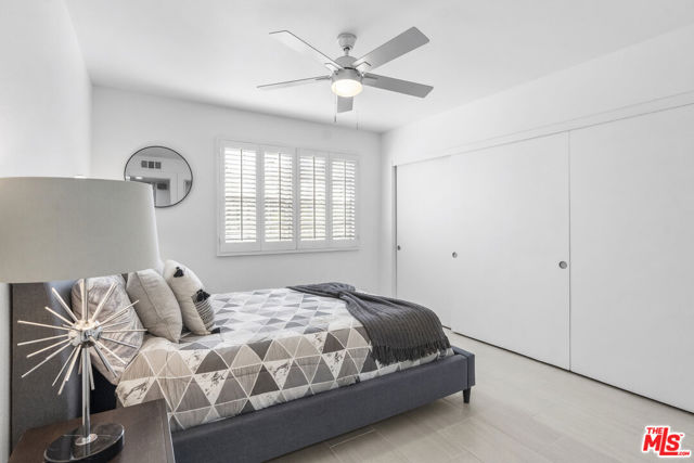 5300 E Waverly Drive, Palm Springs CA: https://media.crmls.org/mediaz/152e4a15-dcef-4582-a817-95250f20a23a.jpg