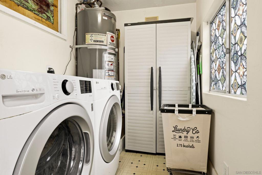 3048 Laurel Street - photo 16