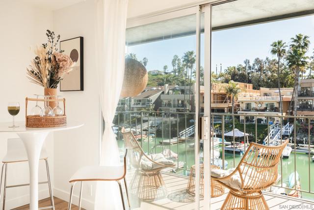 Image 37 of 52 For 4627 Park Dr