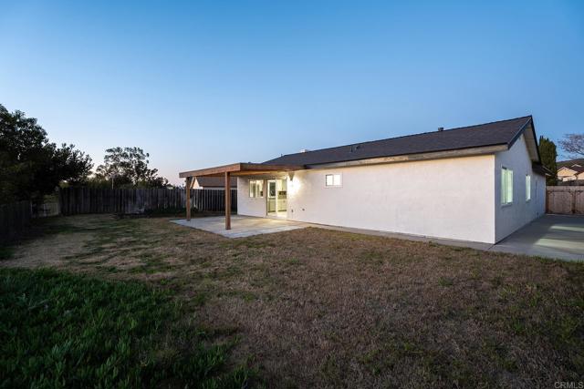 8973 CARLEY CIR, San Diego CA: https://media.crmls.org/mediaz/15300442-59d6-4118-b0fc-6bed3e47b858.jpg